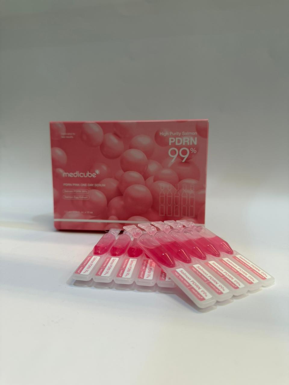MEDICUBE - PDRN Pink One Day Serum 10 PCS | Ampolleta Hidratante y Antiedad
