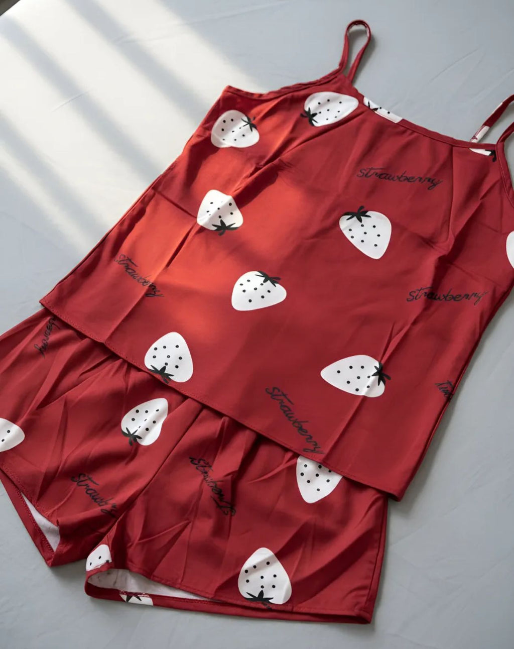 Pijama de Dama short y blusa de tirantes