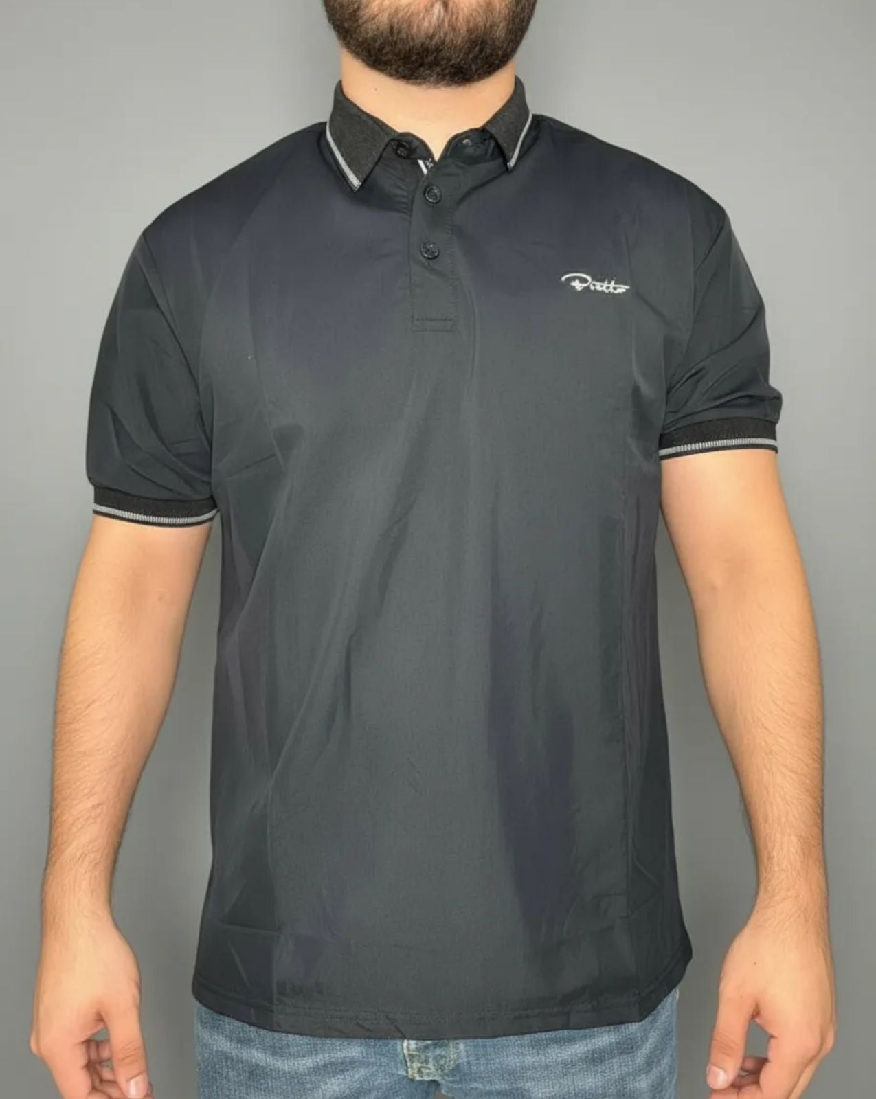 Playera de caballero tipo polo Bratto