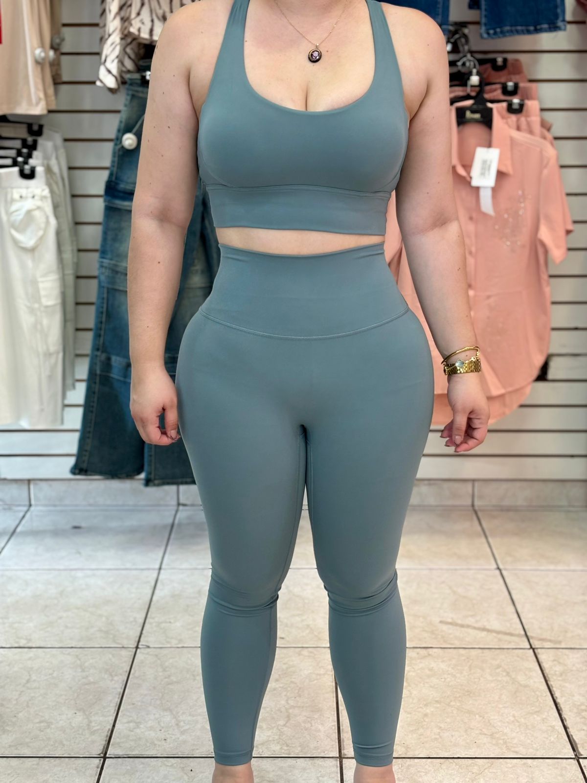 Set Deportivo de Dama