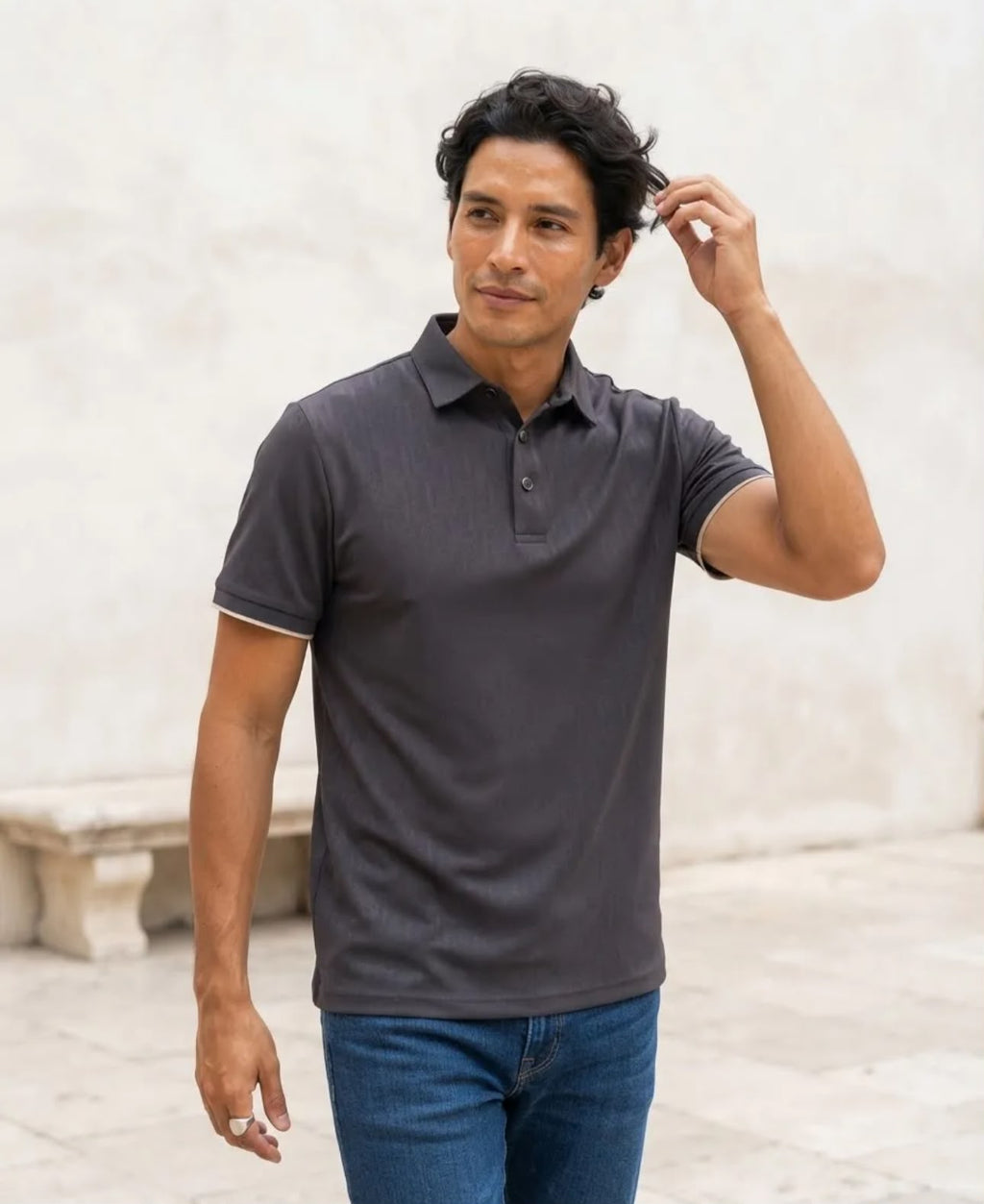 Playera de Caballero Pavini Monograma
