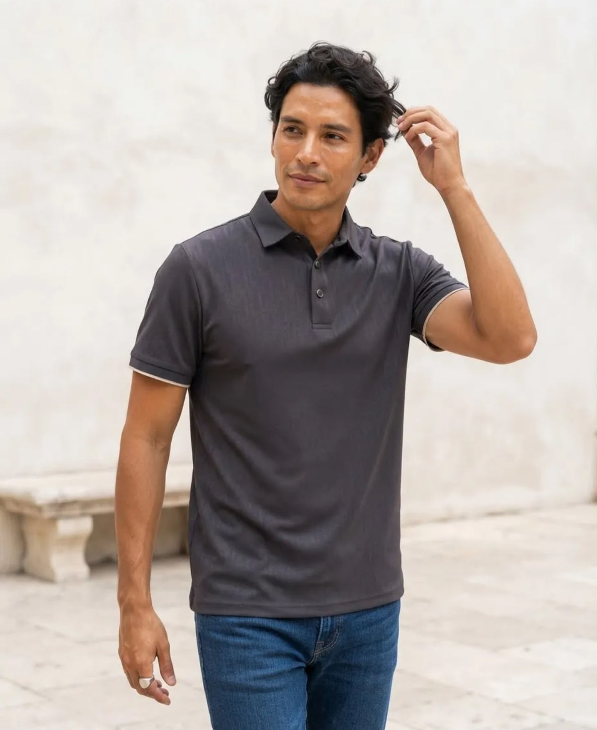 Playera de Caballero Pavini Monograma