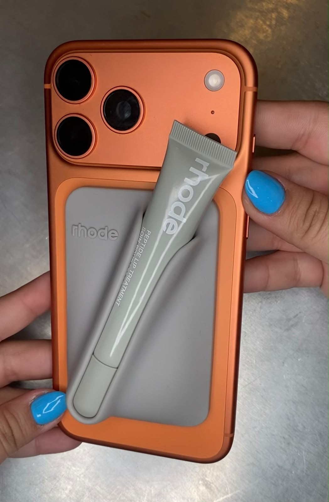Case + lip