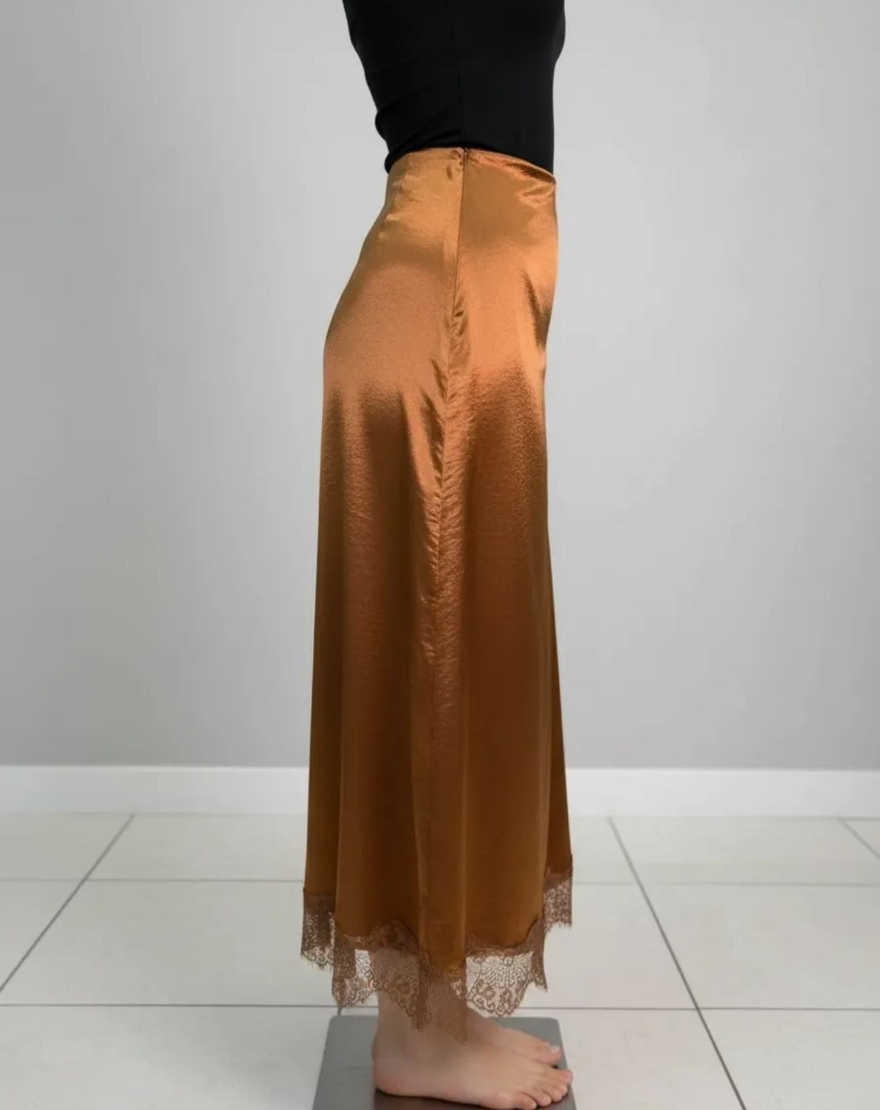 Falda de Dama satin